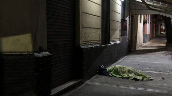 En este momento estás viendo Defensoría del Pueblo exige la ausencia de apertura de espacios especiales para el alojamiento de emergencia