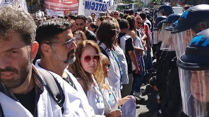 En este momento estás viendo Preparan para el 7 de agosto por San Cayetano fuertes protestas contra los despidos