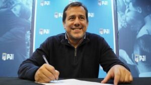 Lee más sobre el artículo Mariano Recalde hizo público en sus redes sociales el acompañamiento para que CFK conduzca el PJ nacional